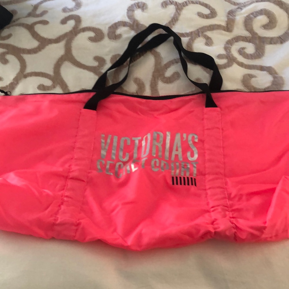 Victoria’s Secret gym bag